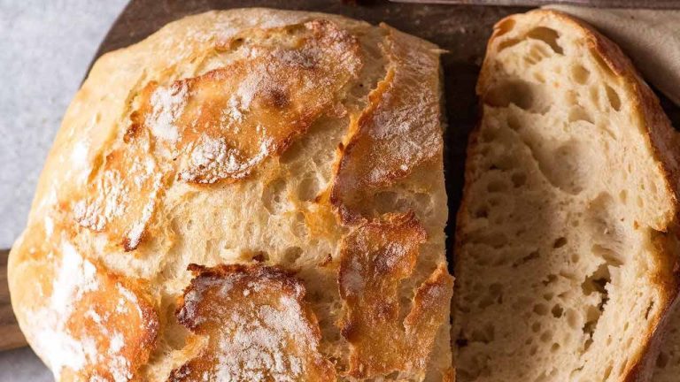 World's Easiest Homemade Bread – Crusty Artisan style!!