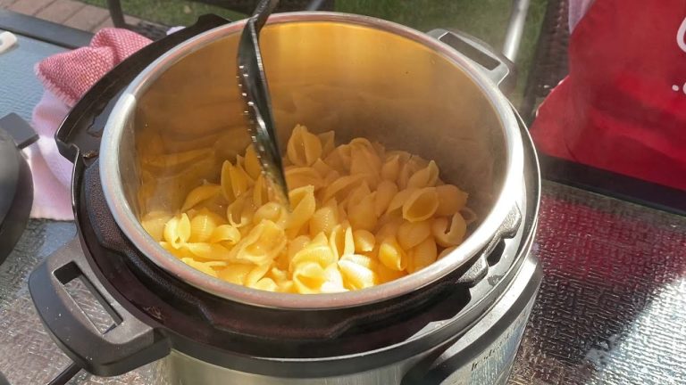 Instant Pot Pasta Recipe – How To Cook Pasta In The Instant Pot – So Easy!