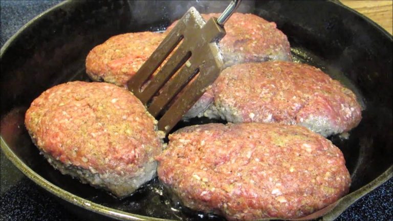 Salisbury Steak Recipe – How To Make Classic Salisbury Steak and Gravy