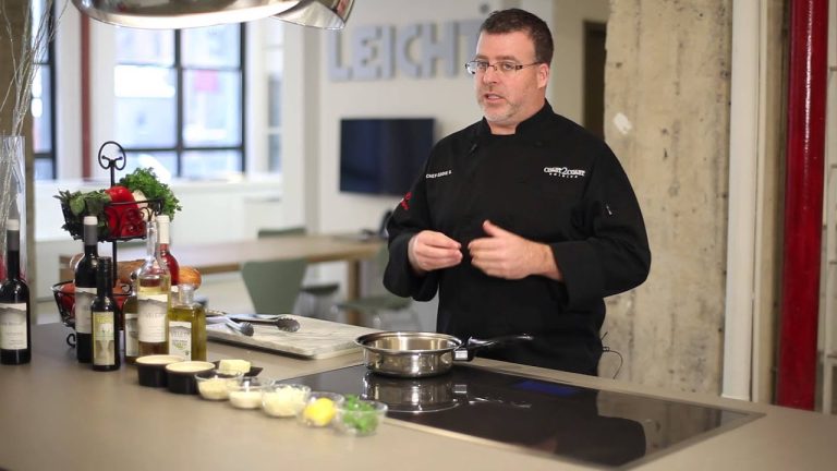 How to Make Lobster Tail Stuffing : Seafood Recipes