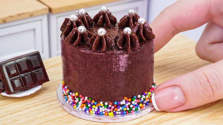 Moist Miniature Chocolate Cake Decorating Ideas | Easy & Tasty Miniature Cooking Recipes