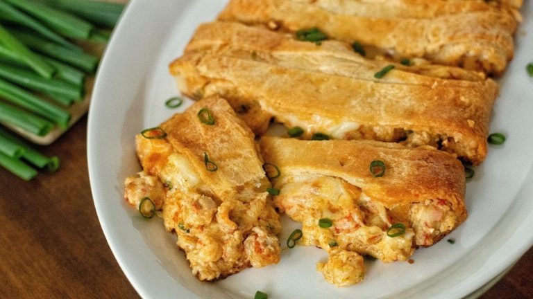 EASY STUFFED CRAWFISH BREAD RECIPE