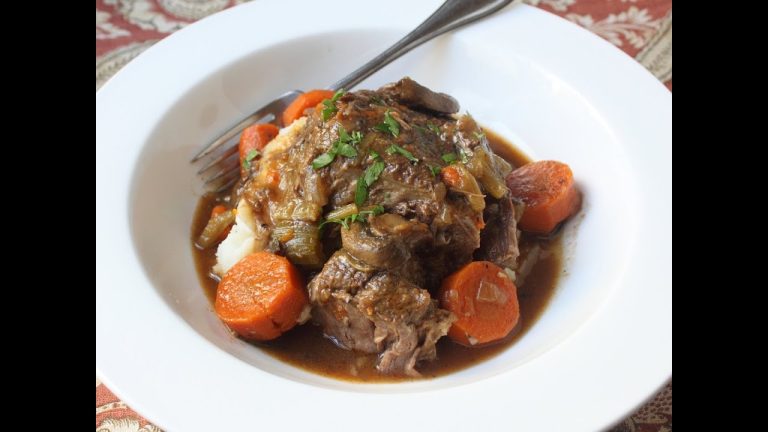 Slow Cooker Beef Pot Roast Recipe – How to Make Beef Pot Roast in a Slow Cooker