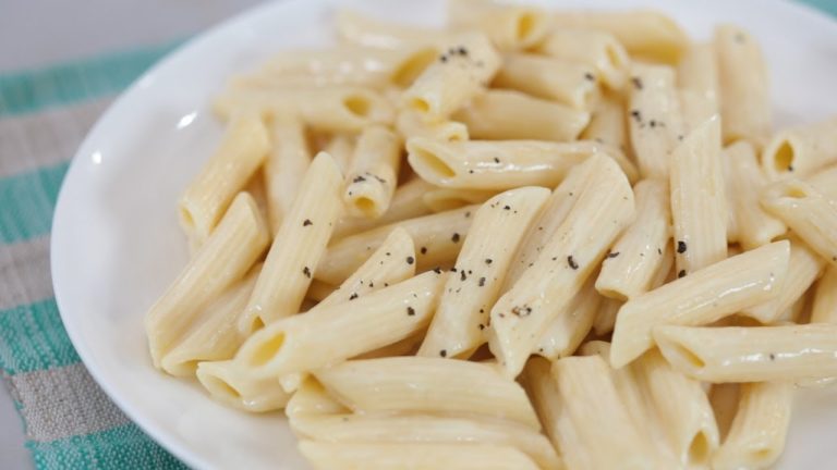 Creamy Cheese Pasta Recipe | Yummy PH