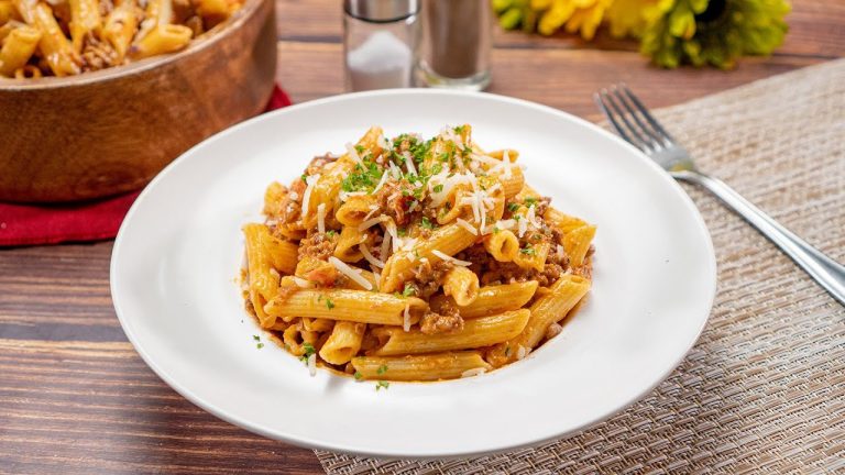 How To Cook PENNE ALLA VODKA WITH GROUND BEEF | Recipes.net