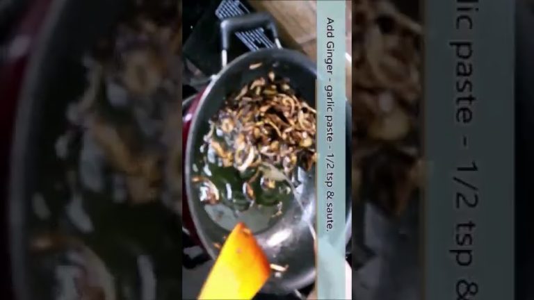 Prawns Masala #prawnsrecipe #prawnsmasala #prawns #ayeshasworld #shorts #seafoodrecipes #foodie