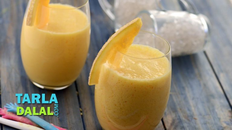 Musk Melon Smoothie, Kharbuja Smoothie Recipe by Tarla Dalal