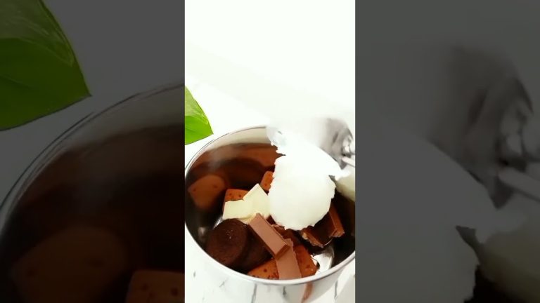 #milkshake#choclate#icecream#mixedchoclate#dessert#recipes#youtubeshorts#shorts#trending#viral#video