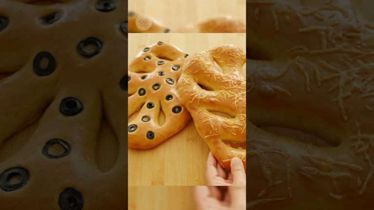 Homemade French Fougasse Bread #fougasse #bread #breadrecipe #homemade #recipe #shorts