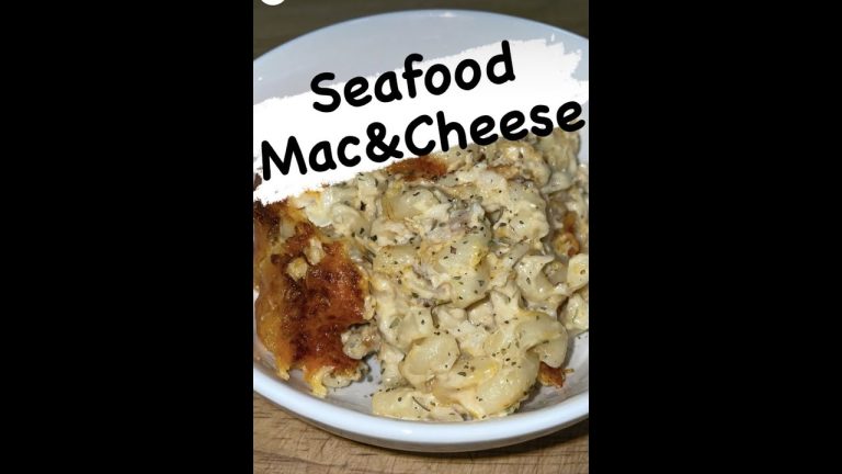 Quick and Easy Seafood Mac&Cheese #shorts #seafood #macaroni #cheese #howtomake