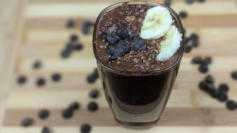 Chocolate smoothie recipe Malayalam ||Chocolate banana smoothie ||How to make chocolate smoothie