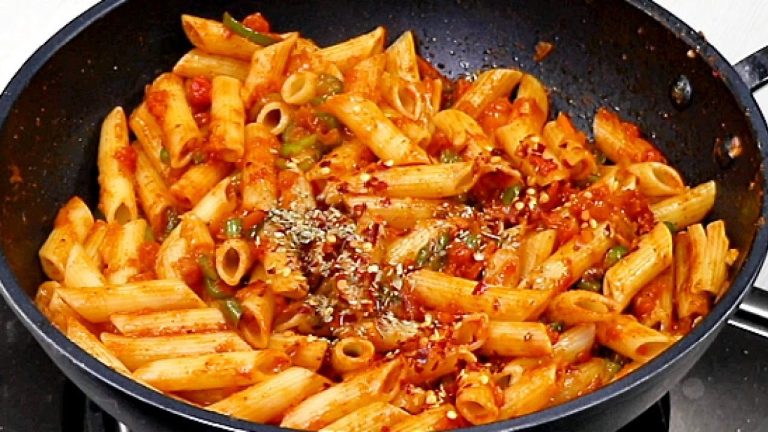 Indian Style Veg Cheese Pasta |  मसालेदार चीज़ी पास्ता  | Vegetable Pasta Recipe | Kabitaskitchen