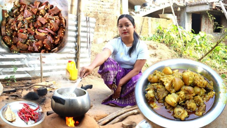 Pork Leg Curry | Indian Village Cooking | Elephant Foot Yam Ka Bharta Recipe |