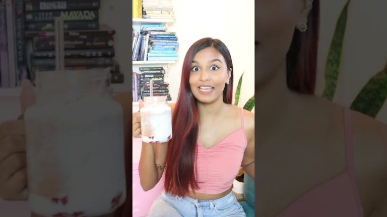 Hailey Bieber’s VIRAL Smoothie😍 #shorts #ashortaday #haileybieber