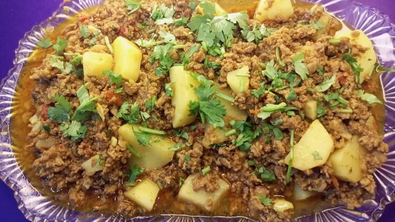 Aloo Keema Recipe| Beef Keema Recipe | Dhaba Style Aloo Keema|Minced Meat Recipe#viral #trending