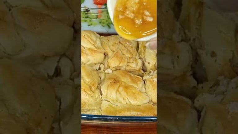 Bread Knots😋 | #shorts #viralshort #viral #viralvideos #quickrecipes #recipes #breadrecipes #cooking