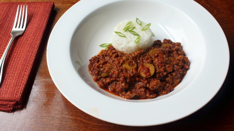 Picadillo – How to Make a Beef Picadillo Recipe