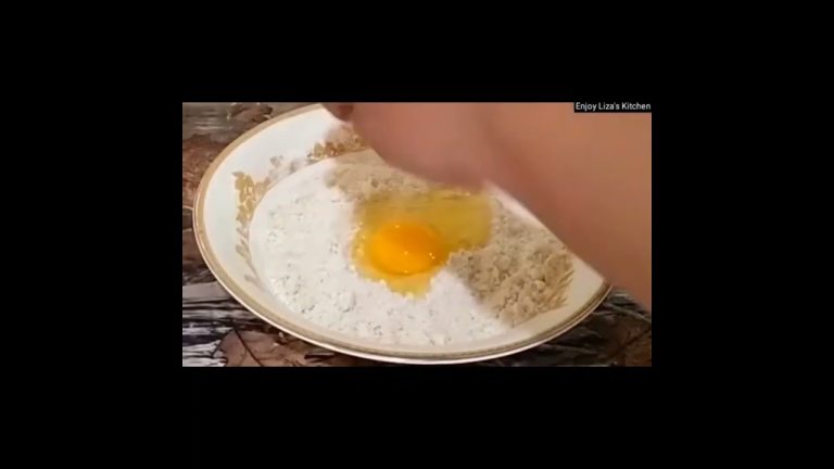 Crispy suji egg recipe|instant dessert recipe|Easy suji snacks recipe