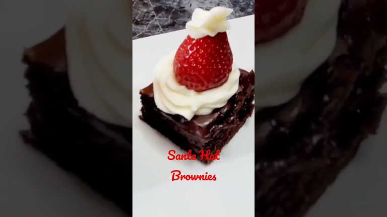 Brownie Recipe #shorts #santahat #brownies #brownierecipe #xmas #christmasdessert #christmastreats
