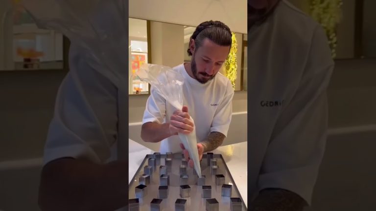 Creating Rubik Cocktail | Cocktail Dessert #cedricgrolet