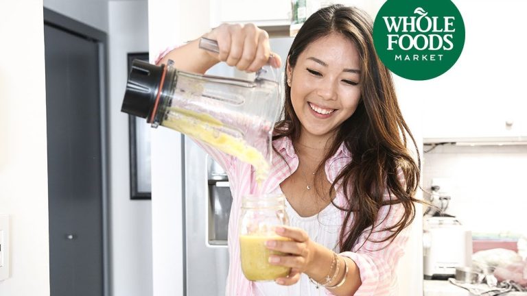 How I Meal Prep: 5 Breakfast Smoothie Recipes from @Veggiekins l Whole Foods Market