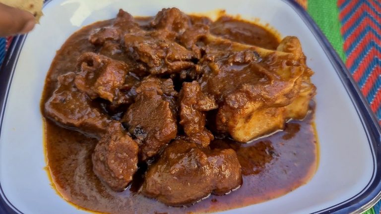 Beef Korma Recipe | بیف قورمہ | Mubashir Saddique | Village Food Secrets