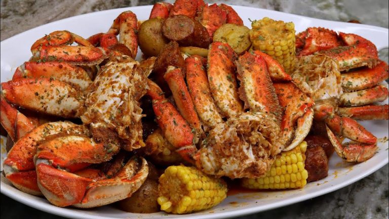 DUNGENESS Crab Boil | Seafood Boil Recipe