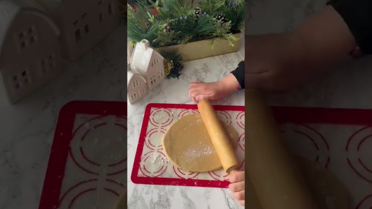 Gingerbread Cookies| #food#shorts#yummy #sweet #dessert #foodie#gingerbread #gingerbreadcookies