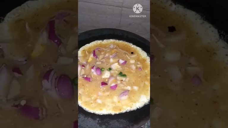 Bread omelet sandwich #recipe #quick and easy breakfast#shorts.