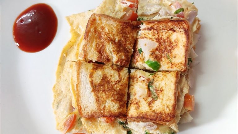 Bread Omelette | Simple Breakfast Recipe #shorts #bread #breakfast #cooking #vanisdreamworld