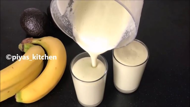 3 Healthy Breakfast Smoothies | Best Smoothie Recipes #piyaskitchen