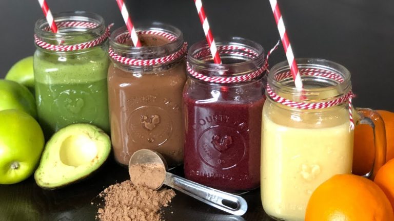 4 Delicious & Healthy Smoothie Recipes 😋
