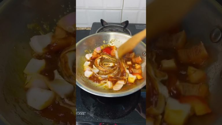 Fryums Pasta 😱😱 | 3 Ingredient Pasta Recipe 🔥🔥 | Trying Subscriber Suggested Recipes 😍