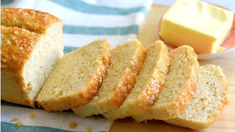 Oatmeal Bread Recipe :Healthy oatmeal honey bread in FIVE SIMPLE STEPS