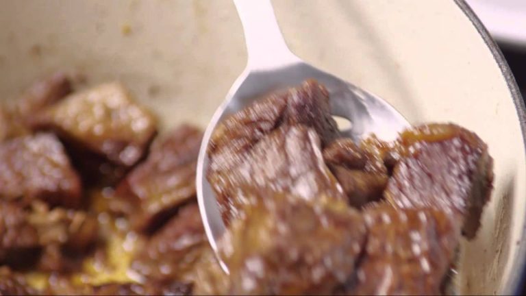 How to Make Beef Pot Pie | Beef Recipes | Allrecipes.com