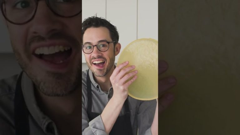 The Easiest Way to Throw Out Your Frying Oil #Shorts