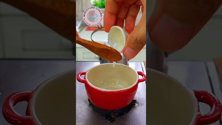 Christmas Recipe 1 Minute Mini Cooking Baked Spaghetti | Miniature Cooking Idea #shorts