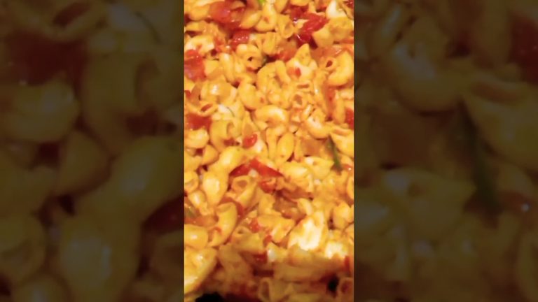 EPIC PASTA IN 30 SECONDS #shorts #streetfood #cooking #pasta #macroni