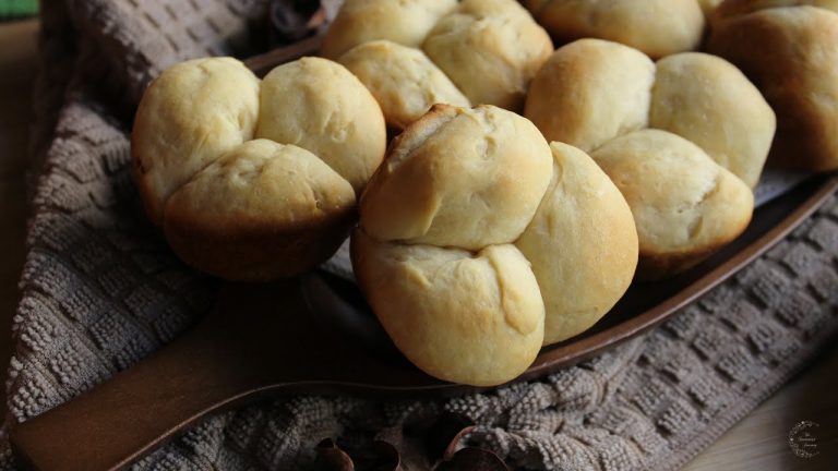 Homemade Dinner Rolls Recipe | Bread Recipes | The Sweetest Journey