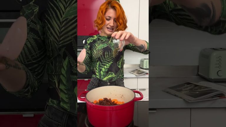 I Convinced My Date He Was Eating MEAT?! This vegan beef dish will trick anyone!