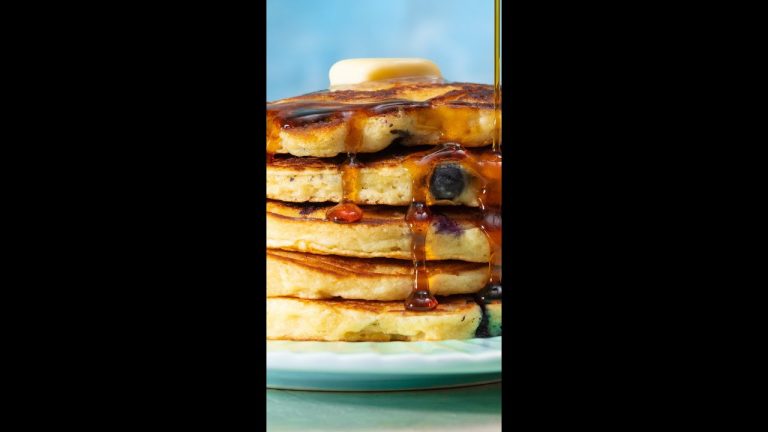 How To Make Deluxe Blueberry Pancakes #Shorts