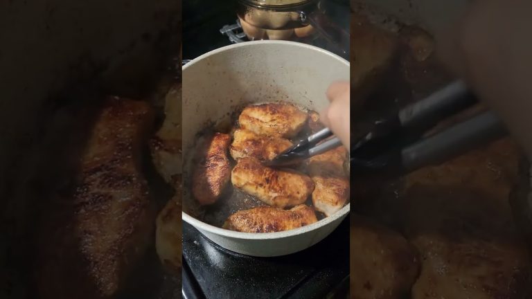 ☺️Frying Pork Chop 👍💯#shorts #shortsvideo #asmr #fyp