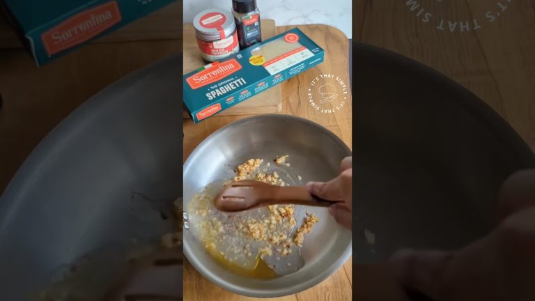 Toss a fuss free meal with our Durum Wheat Spaghetti, delivering Pan-India via www.sorrentina.in