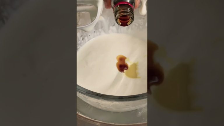 Mc flurry #oreo #cooking #icecream #shorts #cake #dessert #viral #trending #recipes