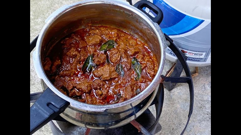 കുക്കറിൽ  BEEF CURRY വളരെ എളുപ്പത്തിലും രുചിയിലും ഉണ്ടാക്കാവുന്ന നാടൻ ബീഫ് കറി | COOKER BEEF CURRY