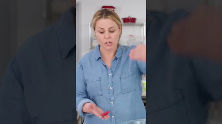 Experts Review The Best Tools For Fruit Prep #Shorts