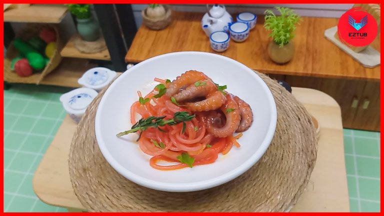 How to make seafood pasta spicy sauce | The easiest seafood pasta recipe | Miniature Cooking.