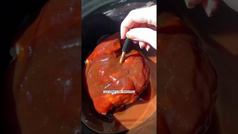 Pulled Pork Sandwich | The MeatStick