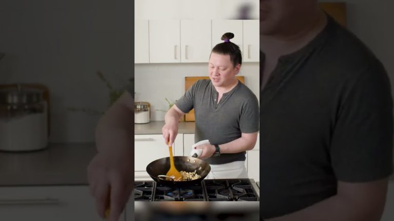 Stir fry tips with Kenji #shorts