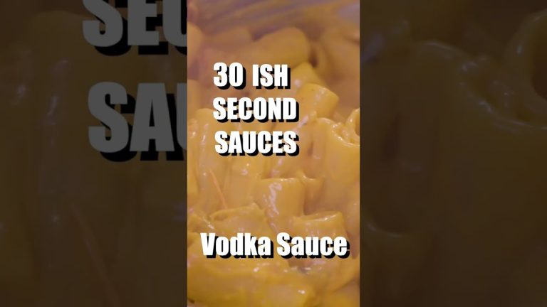 The BEST creamy pasta sauce #shorts